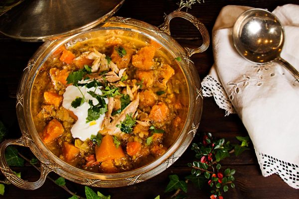 Sopa de lentejas pardinas, calabaza y soja