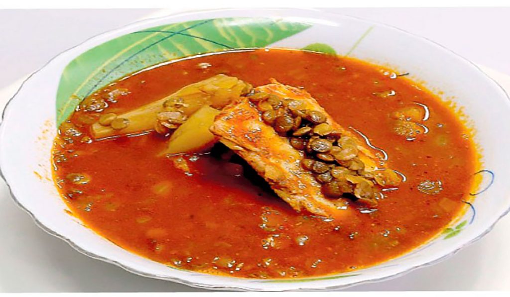 Sopa de lentejas pardinas con bonito